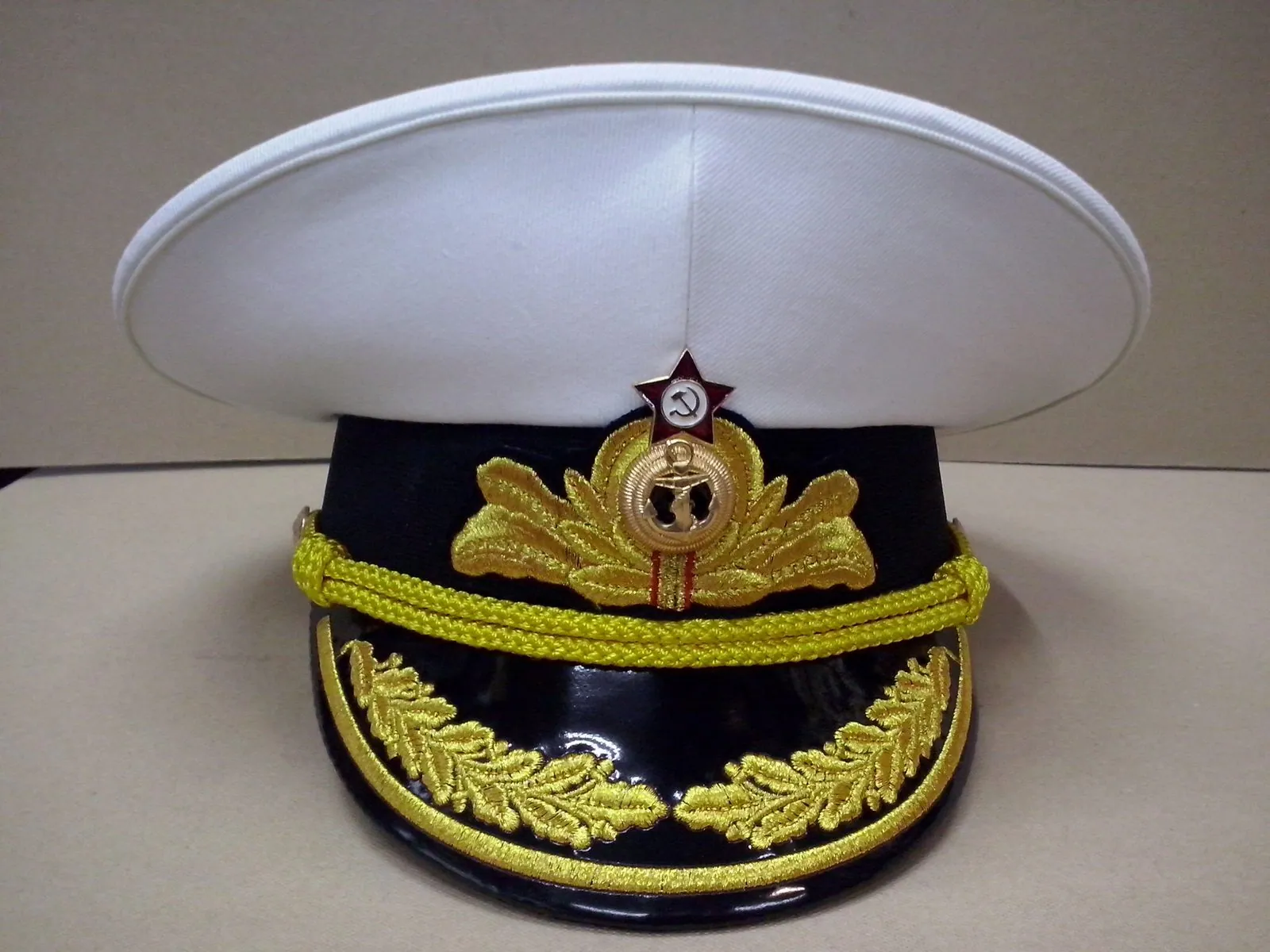 Фуражка адмиральская белая кремовая — ручной пошив, Севастополь