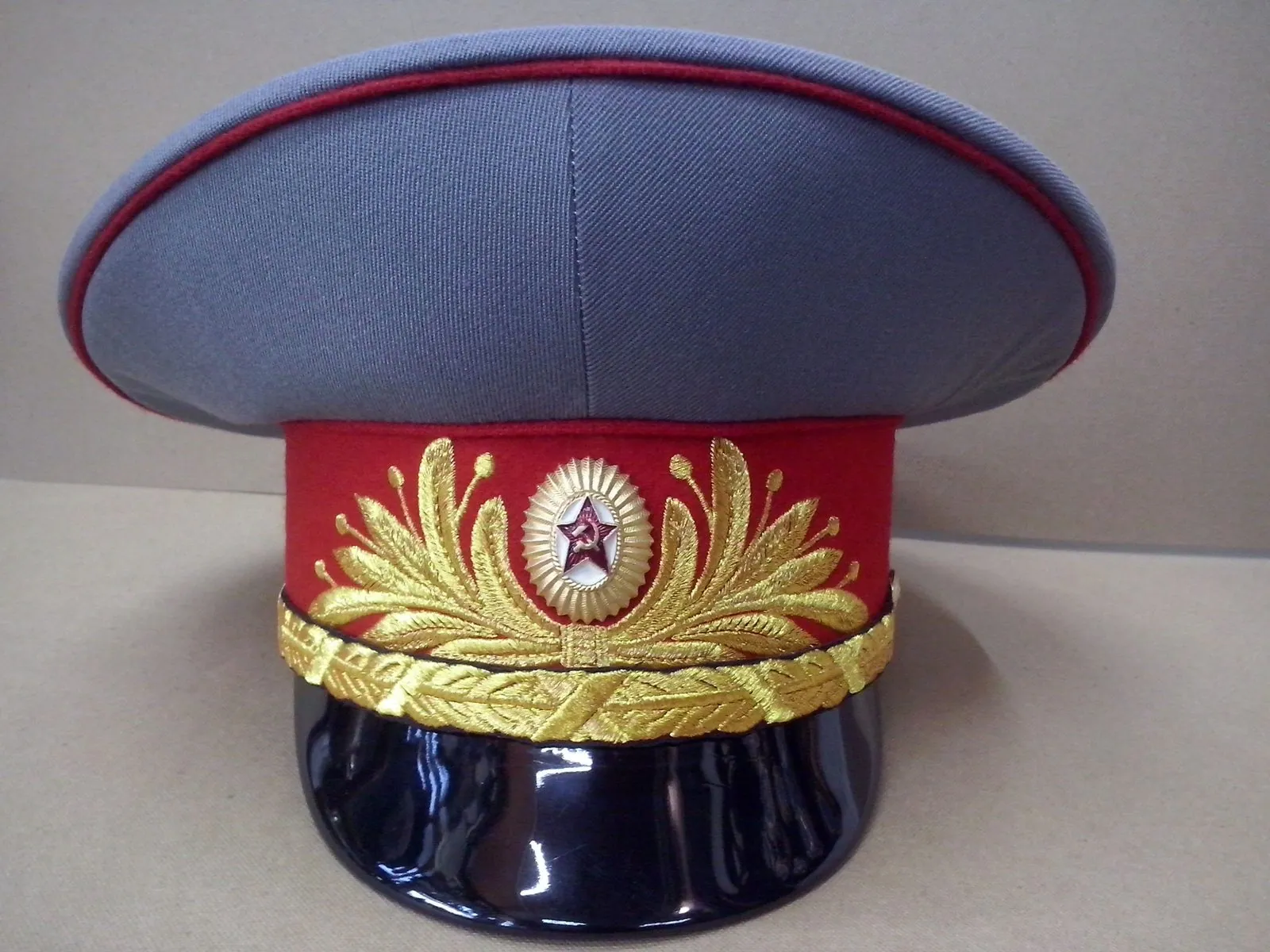 Фуражка парадно-выходная генеральская, серая — ручной пошив, Севастополь